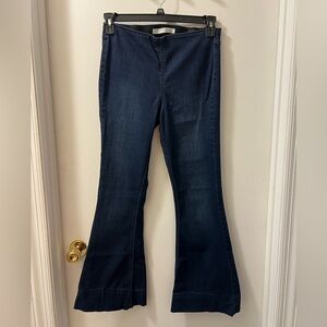 EUC Ella moss pull on flare